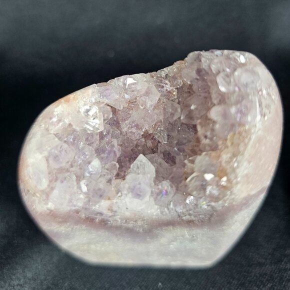 Amethyst - Picture 4 of 7